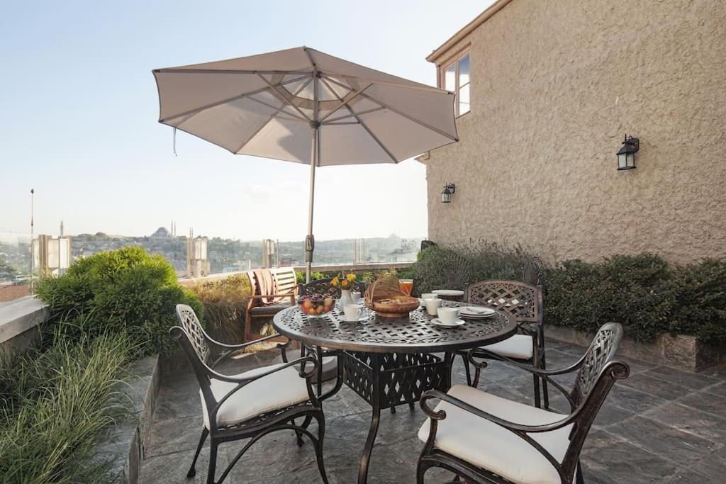 Baylo Suites Istanbul Bagian luar foto
