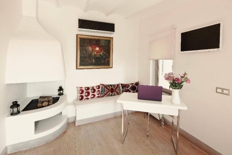 Baylo Suites Istanbul Bagian luar foto
